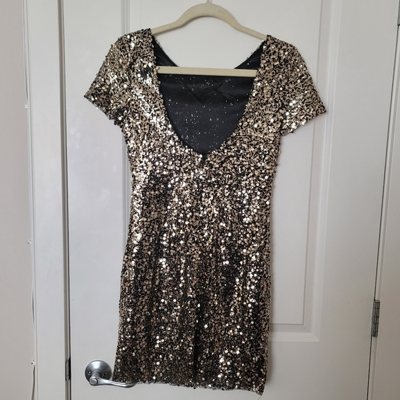 Gold Sequin Dress - Picture 3 of 4